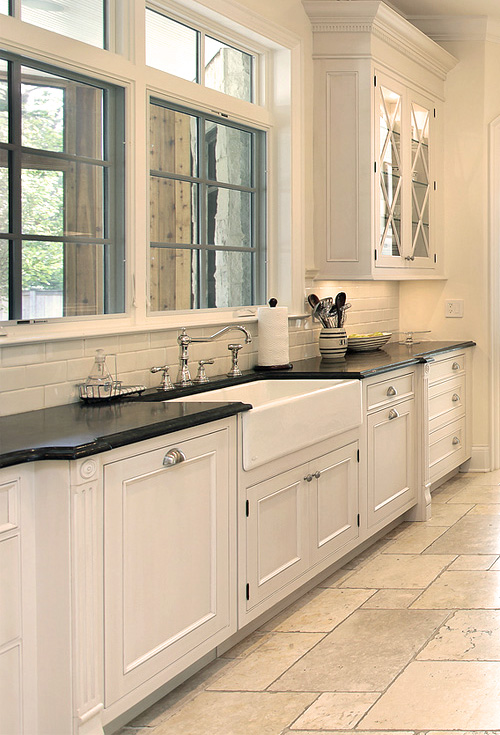 Luxury Kitchen With White Cabinetry Custom Built for Arizona Homeowners by All Vees